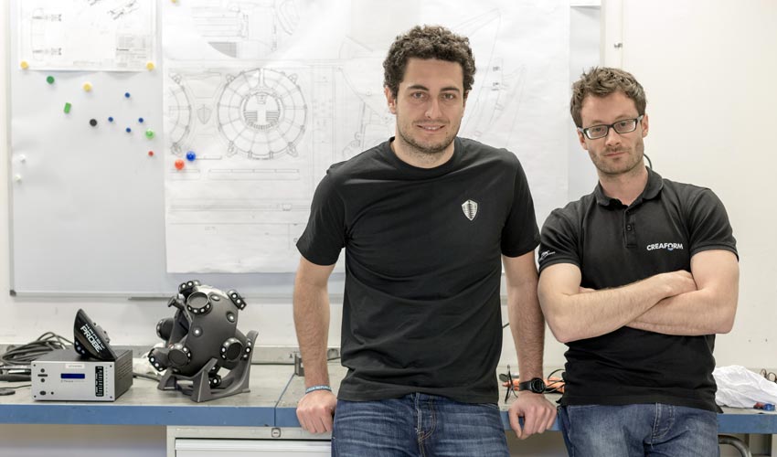 Eduardo, Koenigsegg’s composite engineer, with Louis-Olivier, Creaform’s technical expert