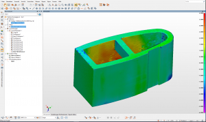 緑色で表示されたガイドベーンの横断面の3D CADモデル（PolyWorks）