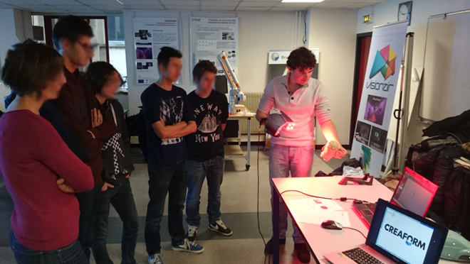Grenoble INP Students trained with the 3D scanner HandySCAN 3D