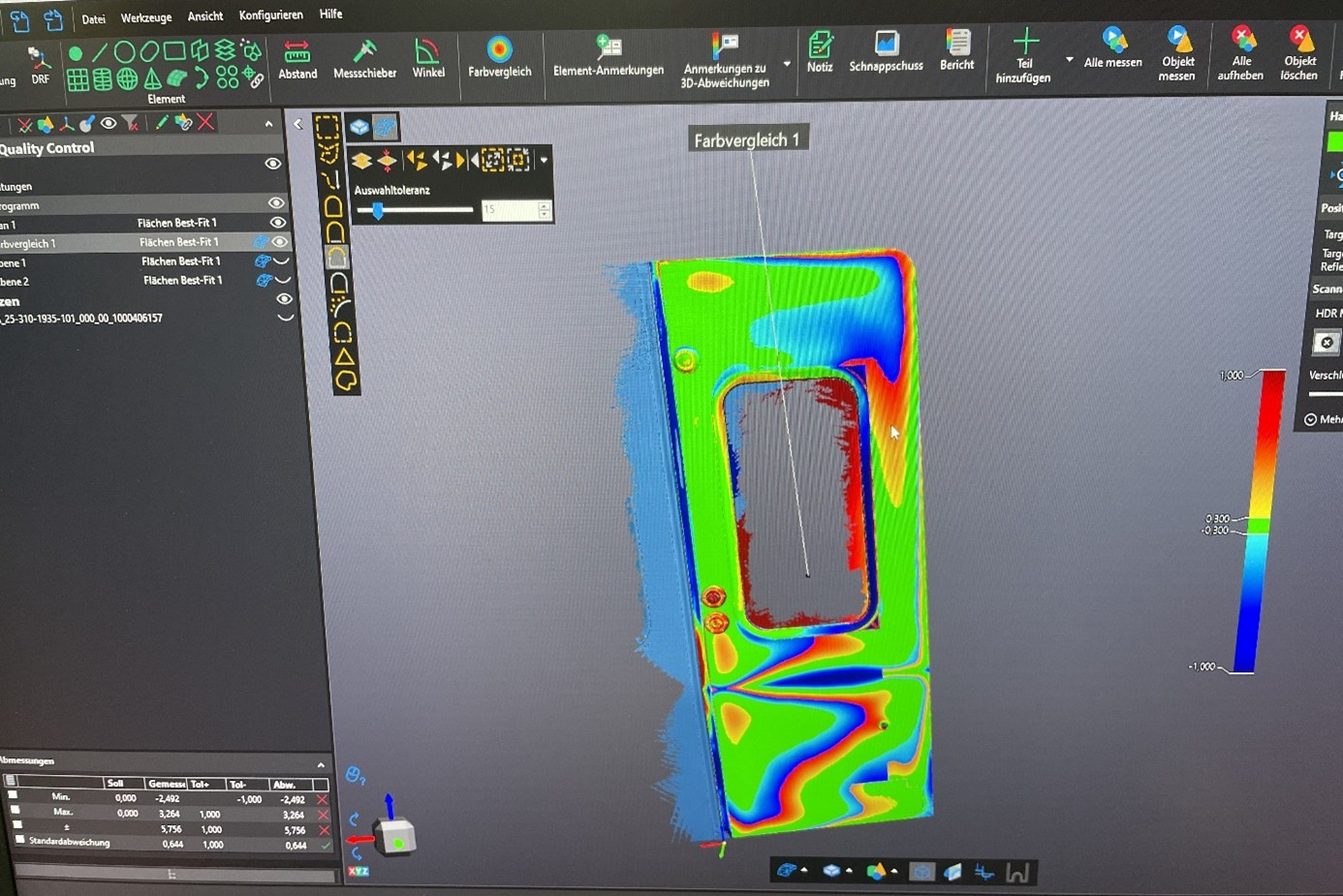 FARO CREAFORM’s 3D scanning software helps technicians identify deviations on rail‑vehicle doors using a colormap.